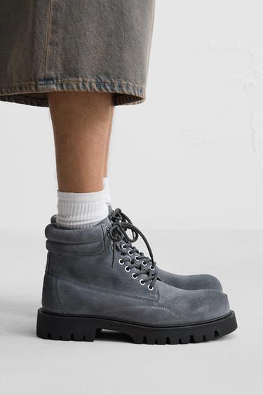 BOTA DE COURO COM CADARÇOS - Cinzento da Zara - Imagem 0