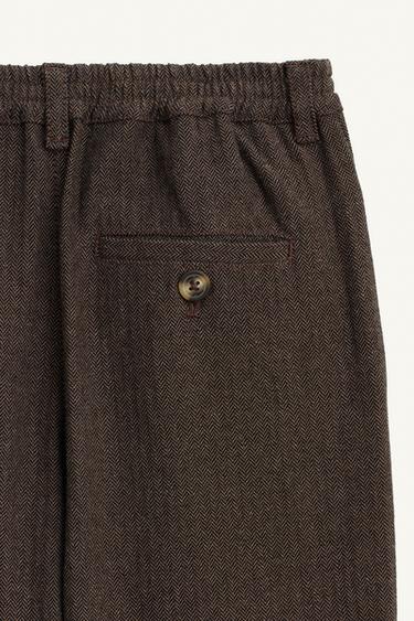 PANTALON DROIT CHEVRONS ÉDITION LIMITÉE - Gris taupe de Zara - Image 7