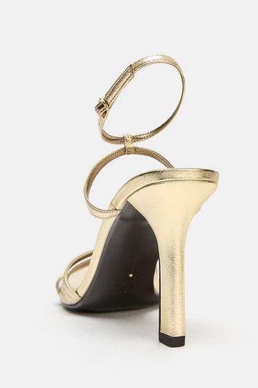 SANDALES À TALONS EFFET MÉTALLISÉ - Or de Zara - Image 5