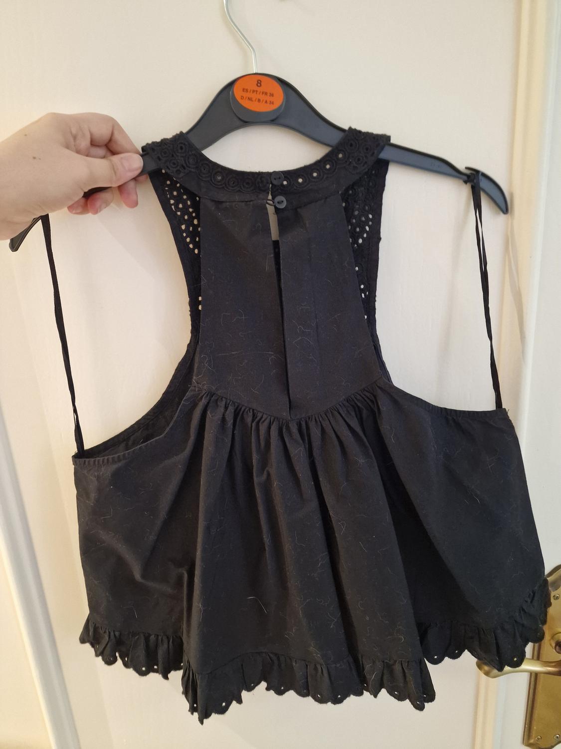 TOP WITH CUTWORK EMBROIDERY - Image 3