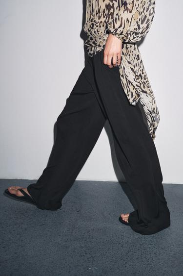 ZW COLLECTION LOOSE-FITTING DARTED TROUSERS - Black by Zara - Image 3