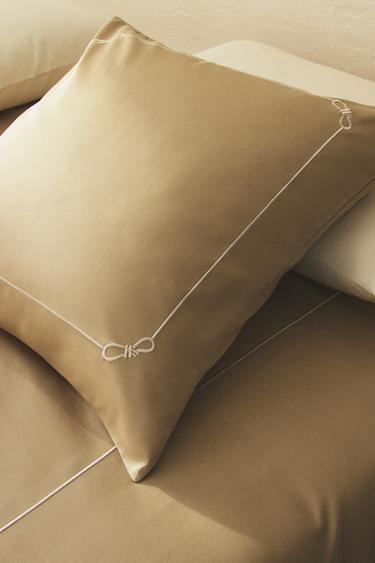 SATEEN PILLOWCASE WITH TRIM - Gold by Zara - Image 4