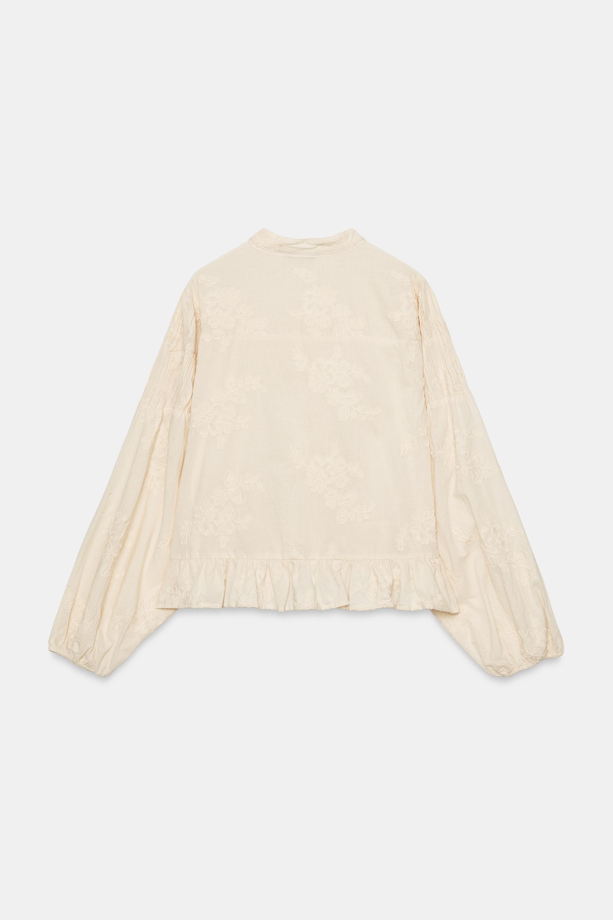 Zara İşlemeli Süslü Düğmeli Bluz görsel 7