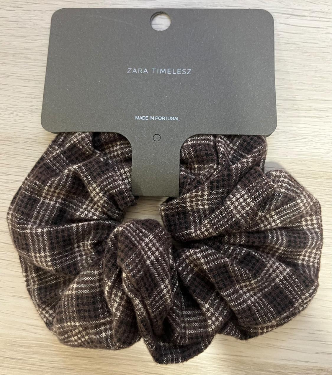ZARA TIMELESZ - CHECK SCRUNCHIE
