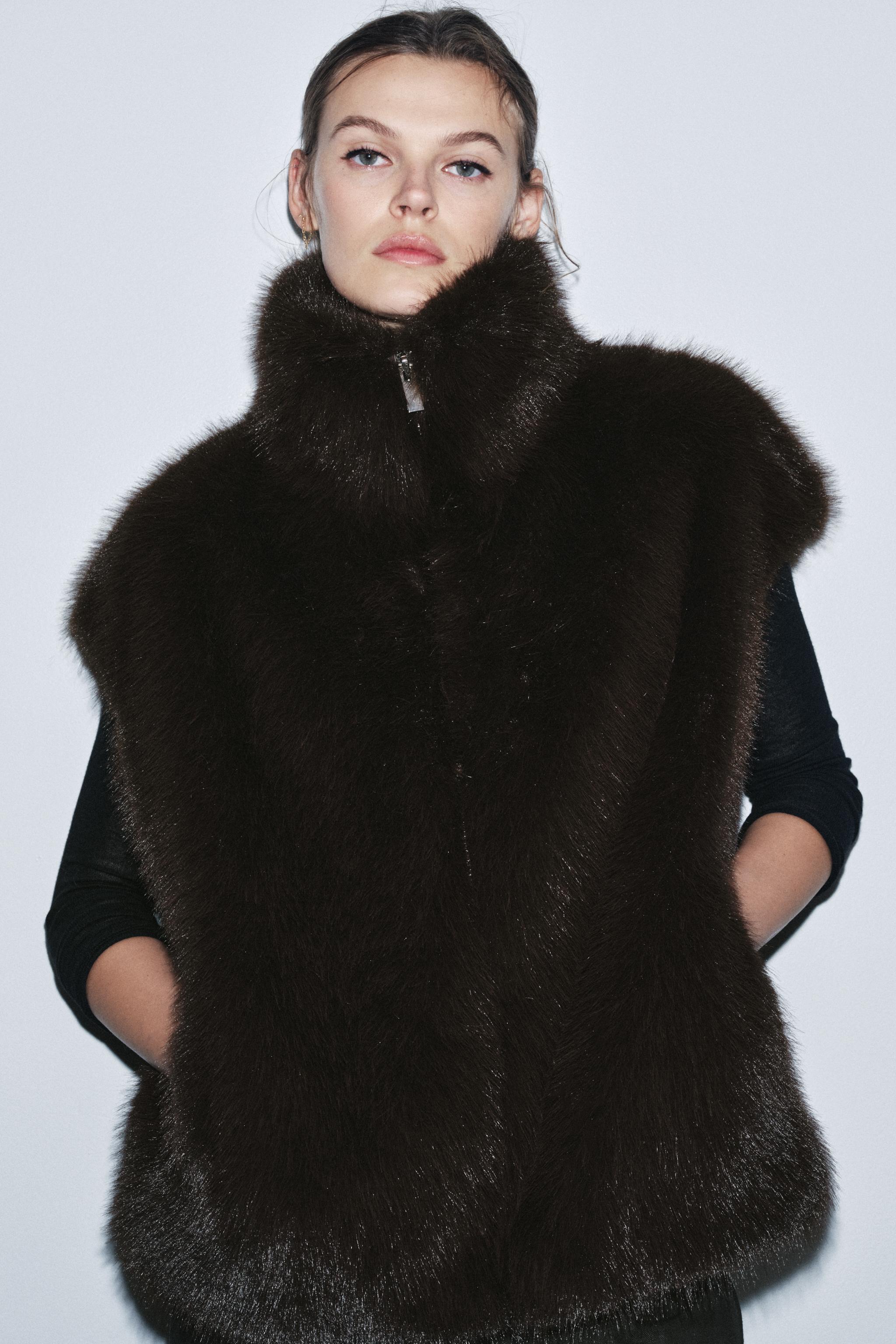 ZW COLLECTION FAUX FUR VEST