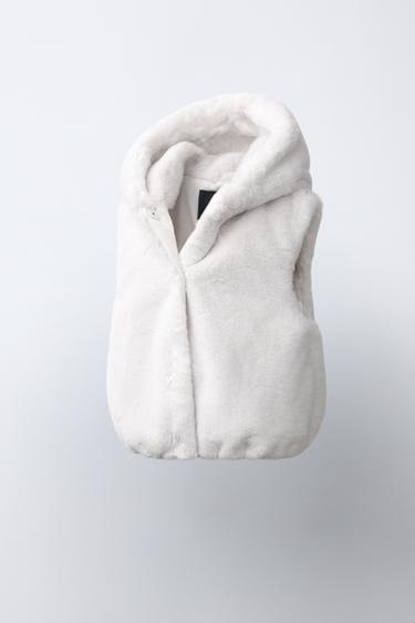 FAUX-FUR HOODIE VEST — Oyster-white 2