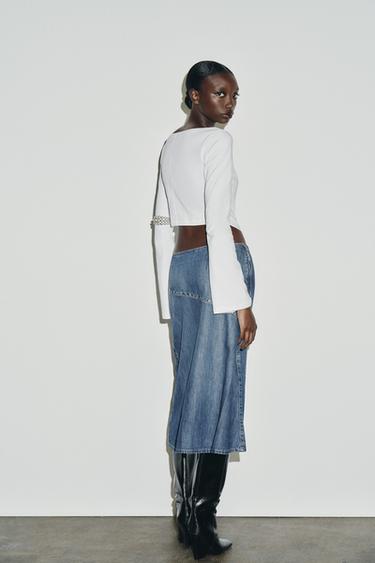 T-SHIRT COL BATEAU ASYMÉTRIQUE - Blanc de Zara - Image 4