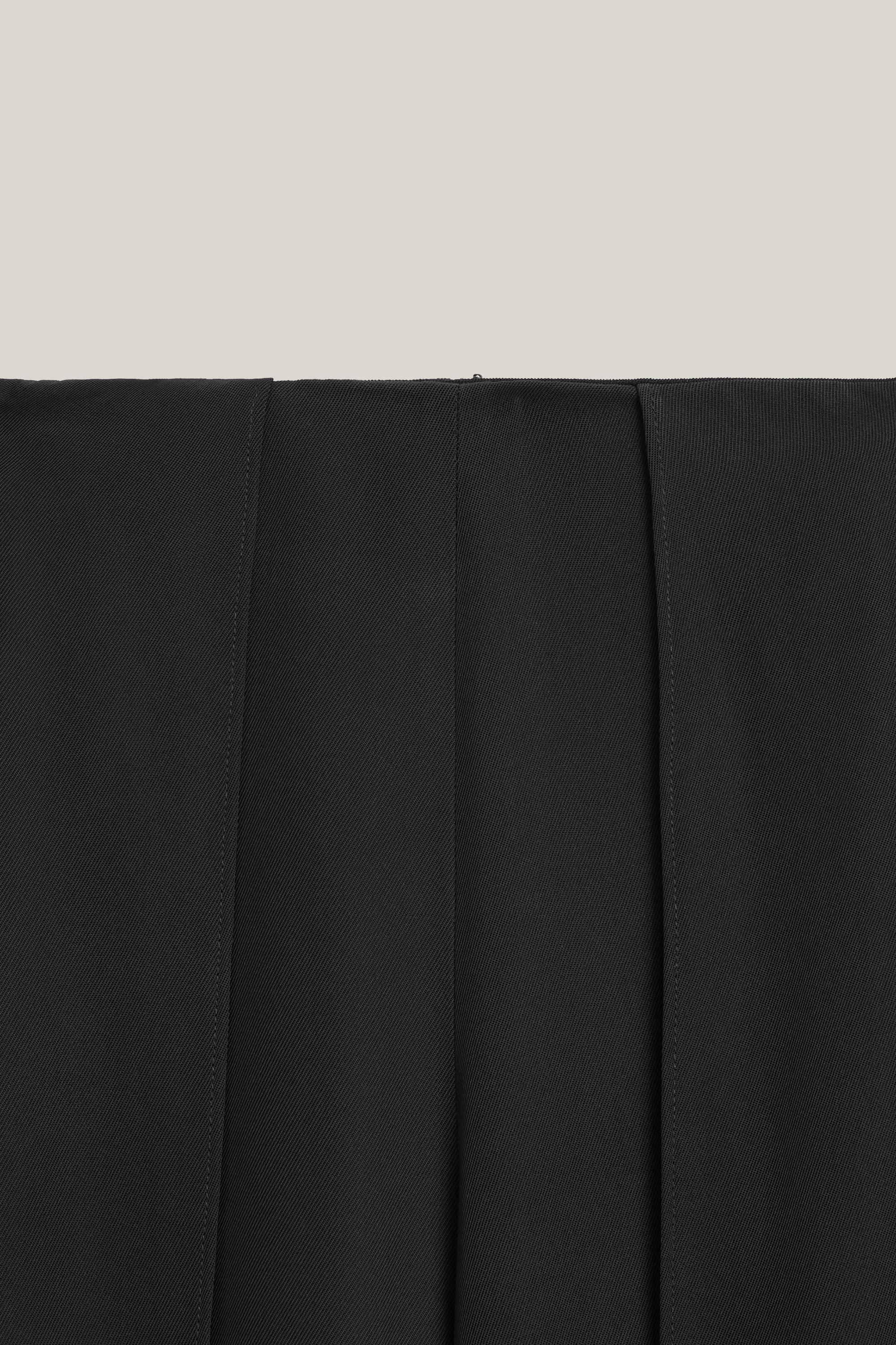 Lightweight trousers with layered detail - LIMITED EDITION