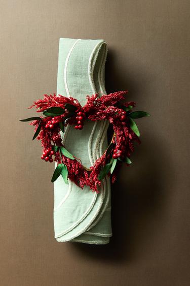 LOT DE 4 RONDS DE SERVIETTE CŒUR FEUILLES NOËL - Rouge de Zara - Image 4