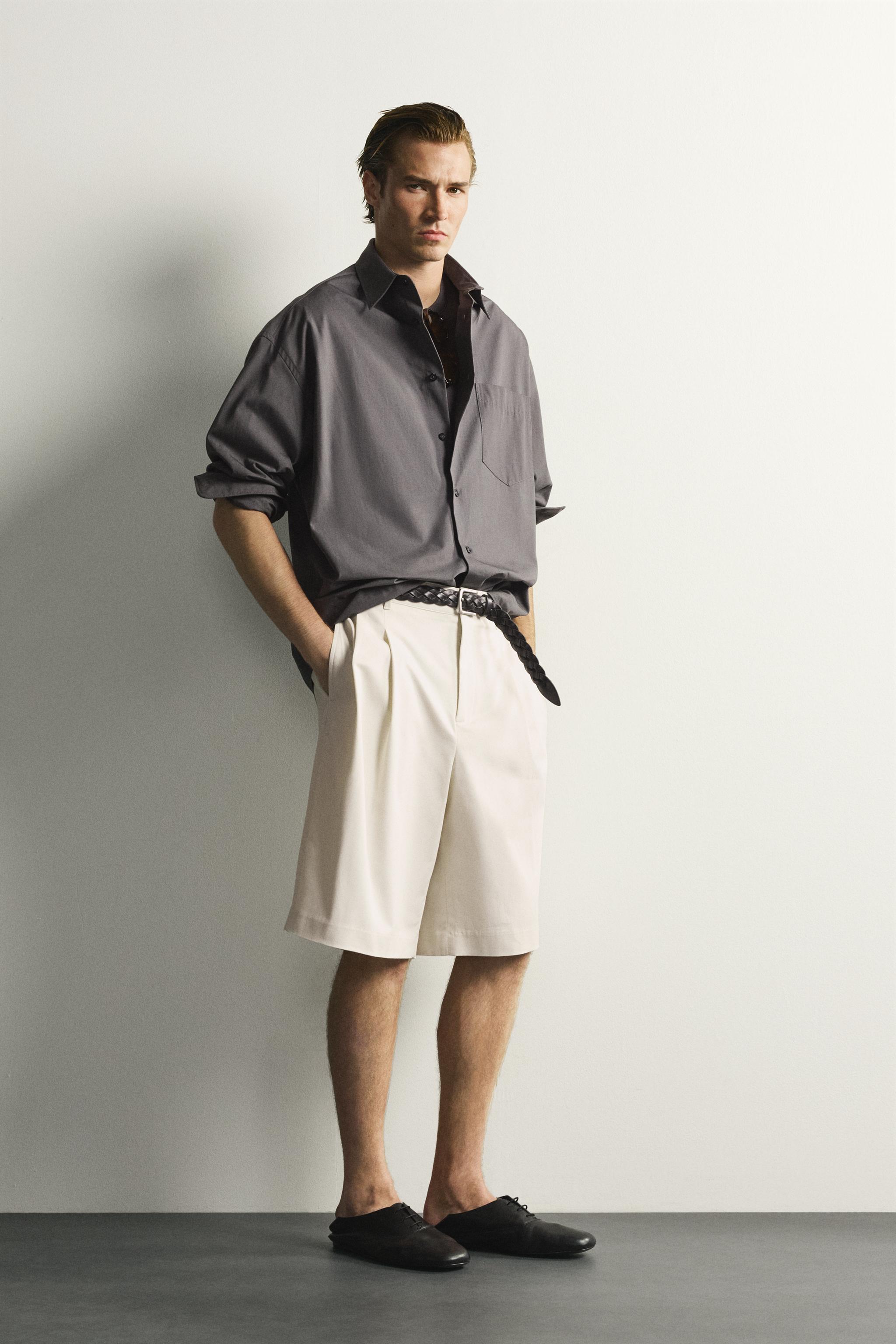WIDE FIT PLEATED SHORTS