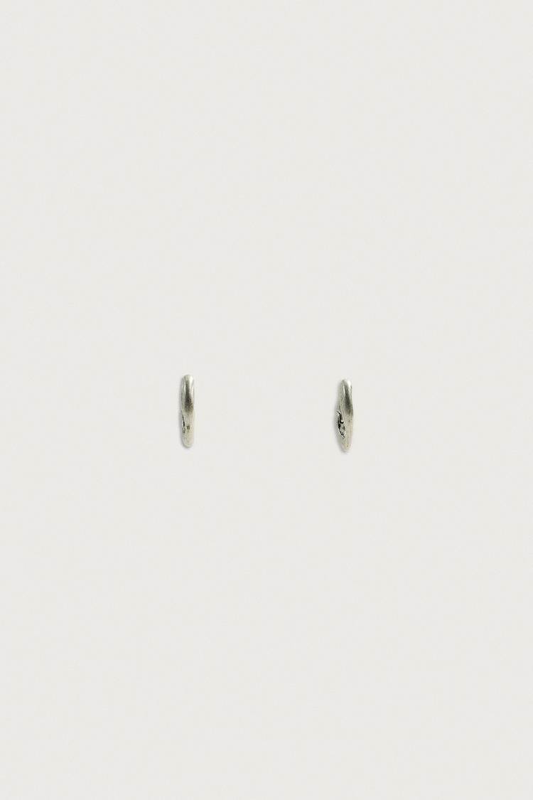 HOOP EARRINGS — Silver