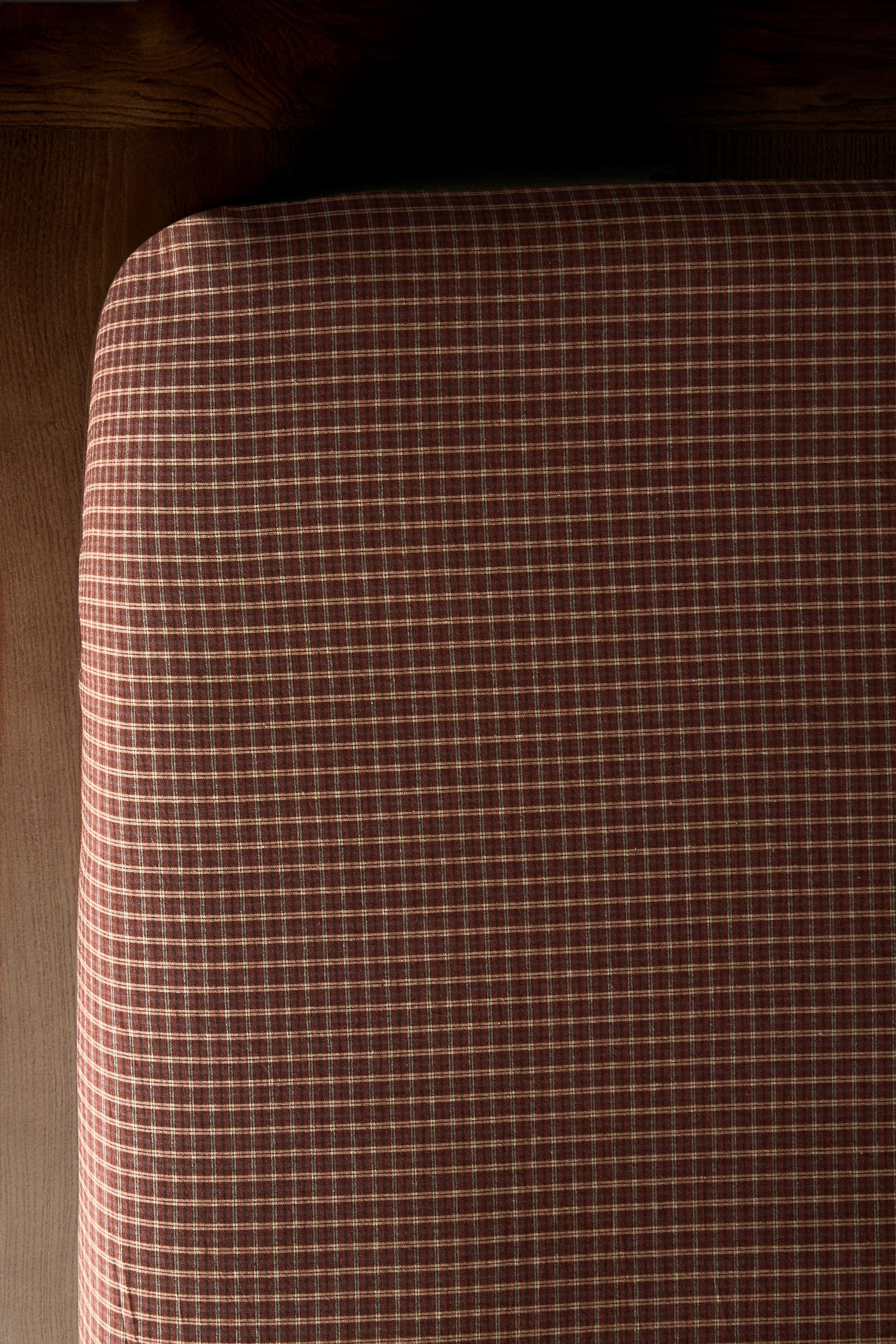 DRAP-HOUSSE FLANELLE CARREAUX (160 GSM)