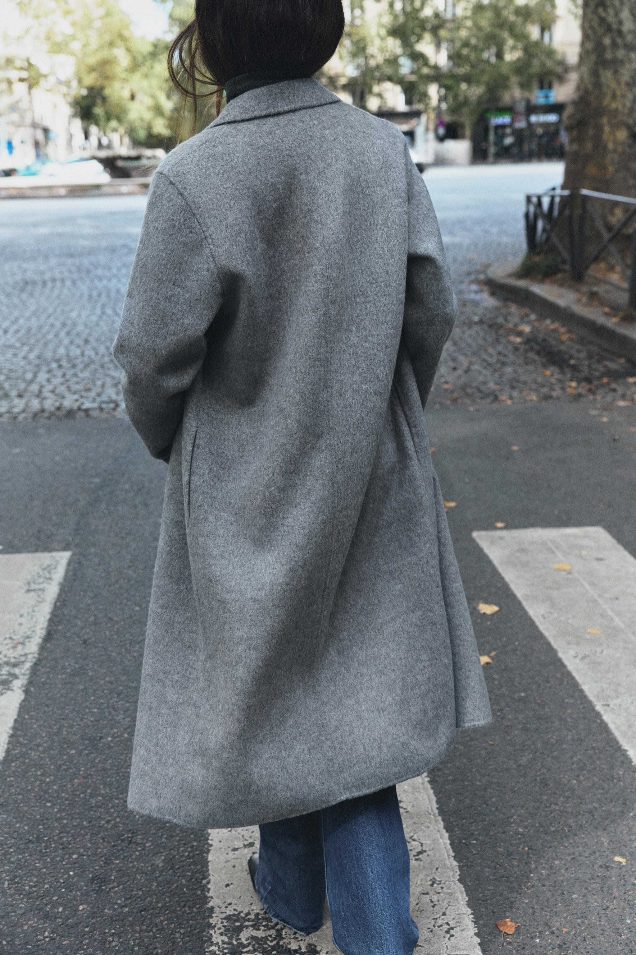 DOUBLE-FACED DOUBLE-BREASTED COAT