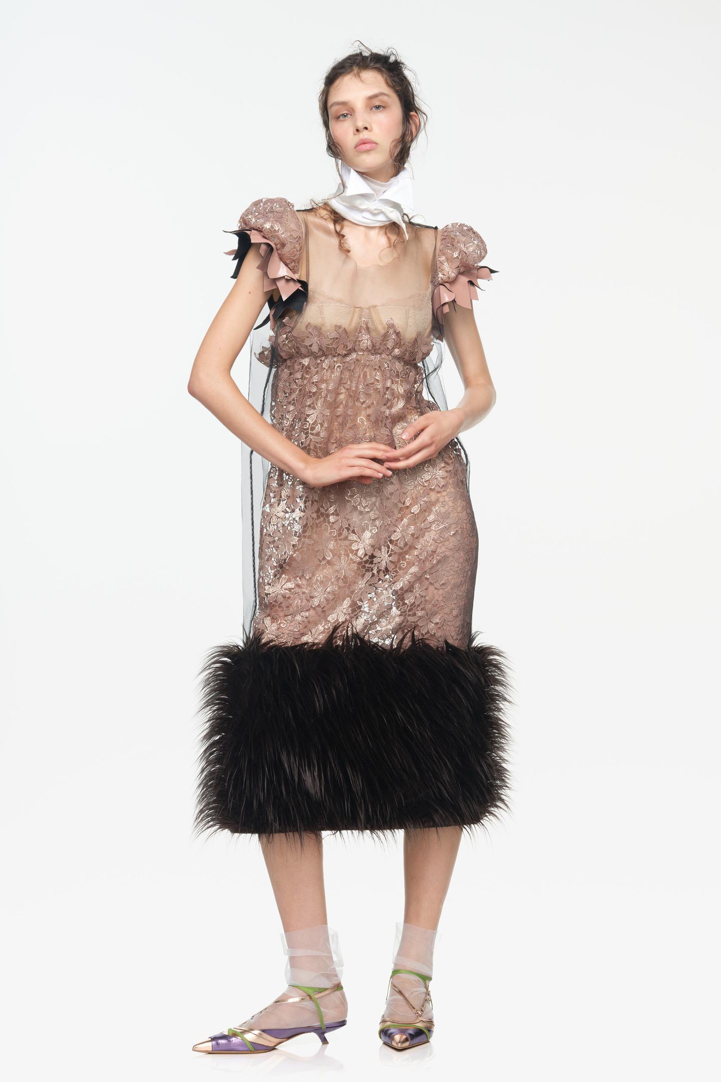 Женское платье Zara Limited Edition Tulle MIDI Dress with Faux Fur, цвет: Чёрный