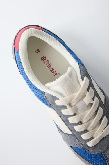 BASKETS DE SPORT COMBINÉES - Bleu de Zara - Image 6