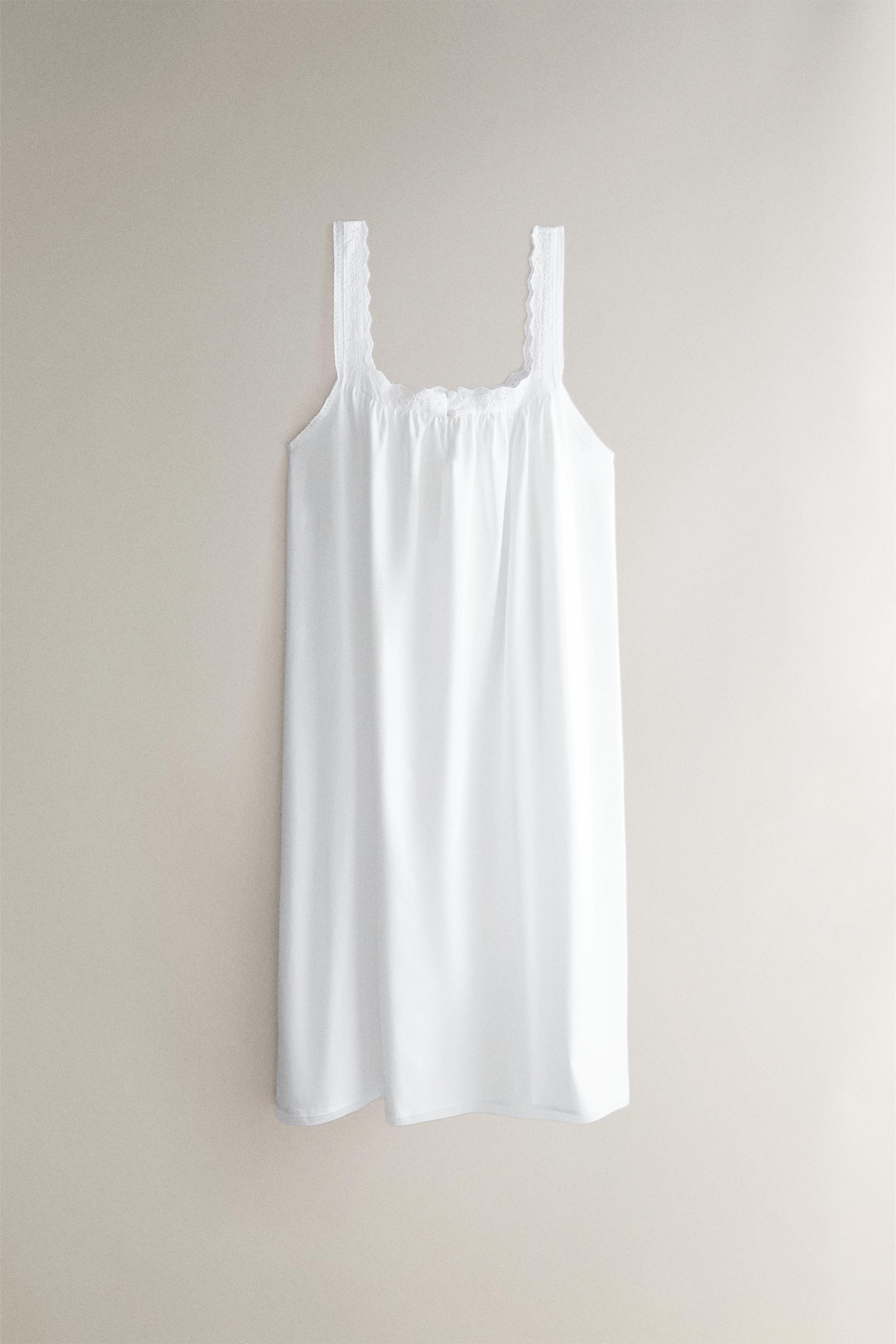 COTTON LACE-TRIM NIGHTGOWN
