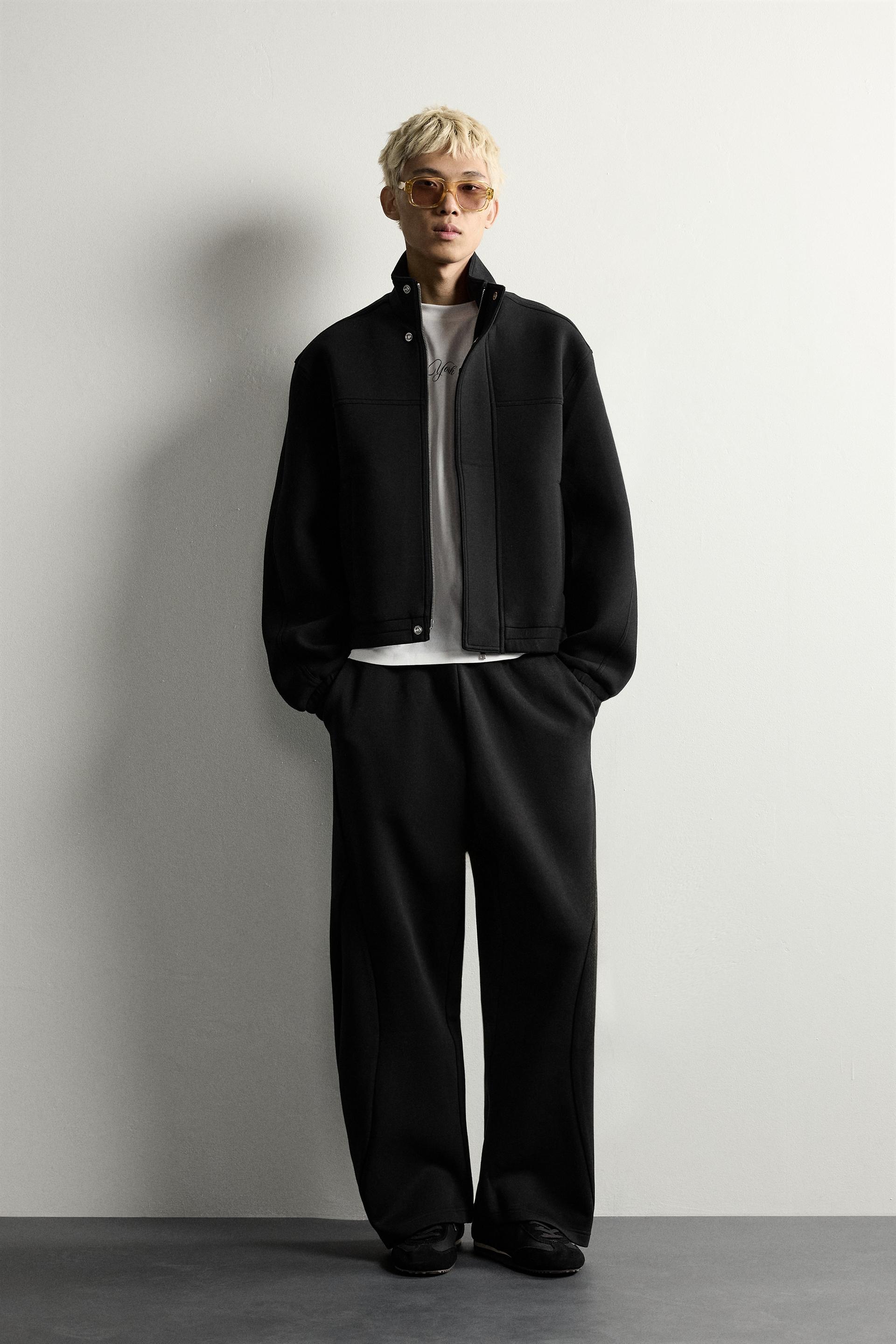 Relaxed Fit Pleated Trousers