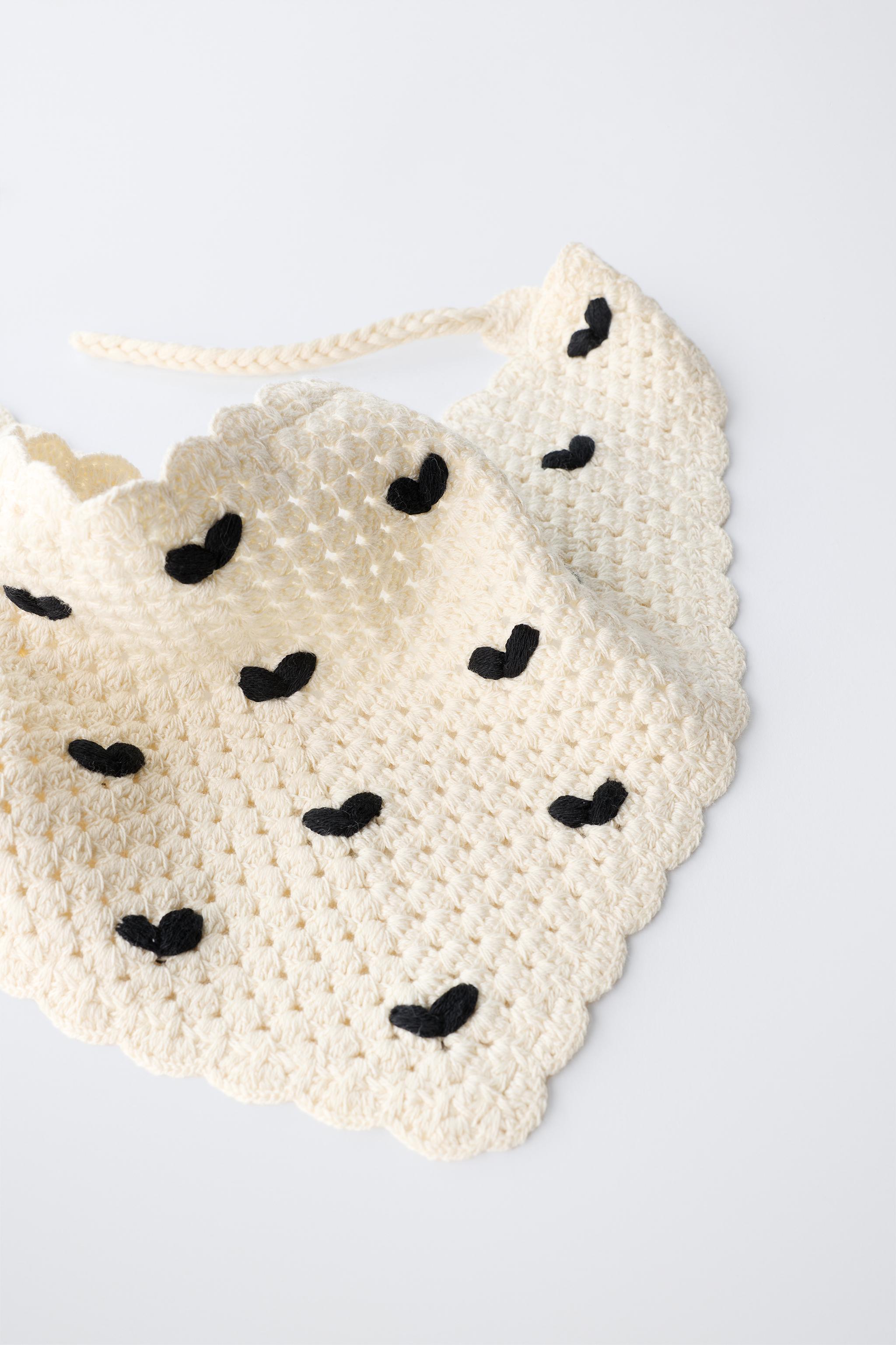 HEARTS CROCHET KNIT BANDANA
