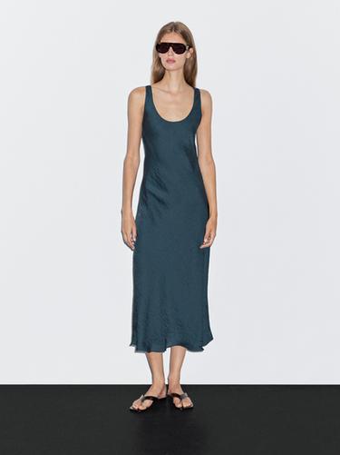 Zara Round neck satin dress - 567