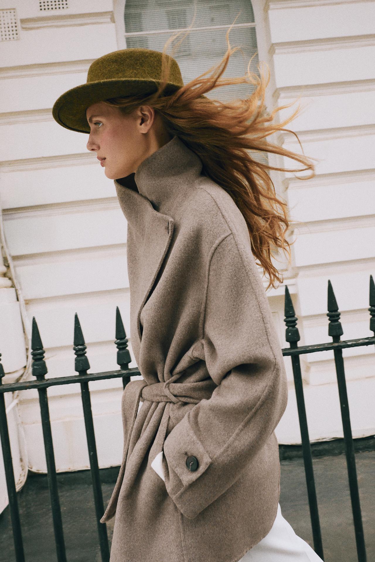 WOOL-BLEND BELTED DOUBLE-BREASTED COAT — Mink