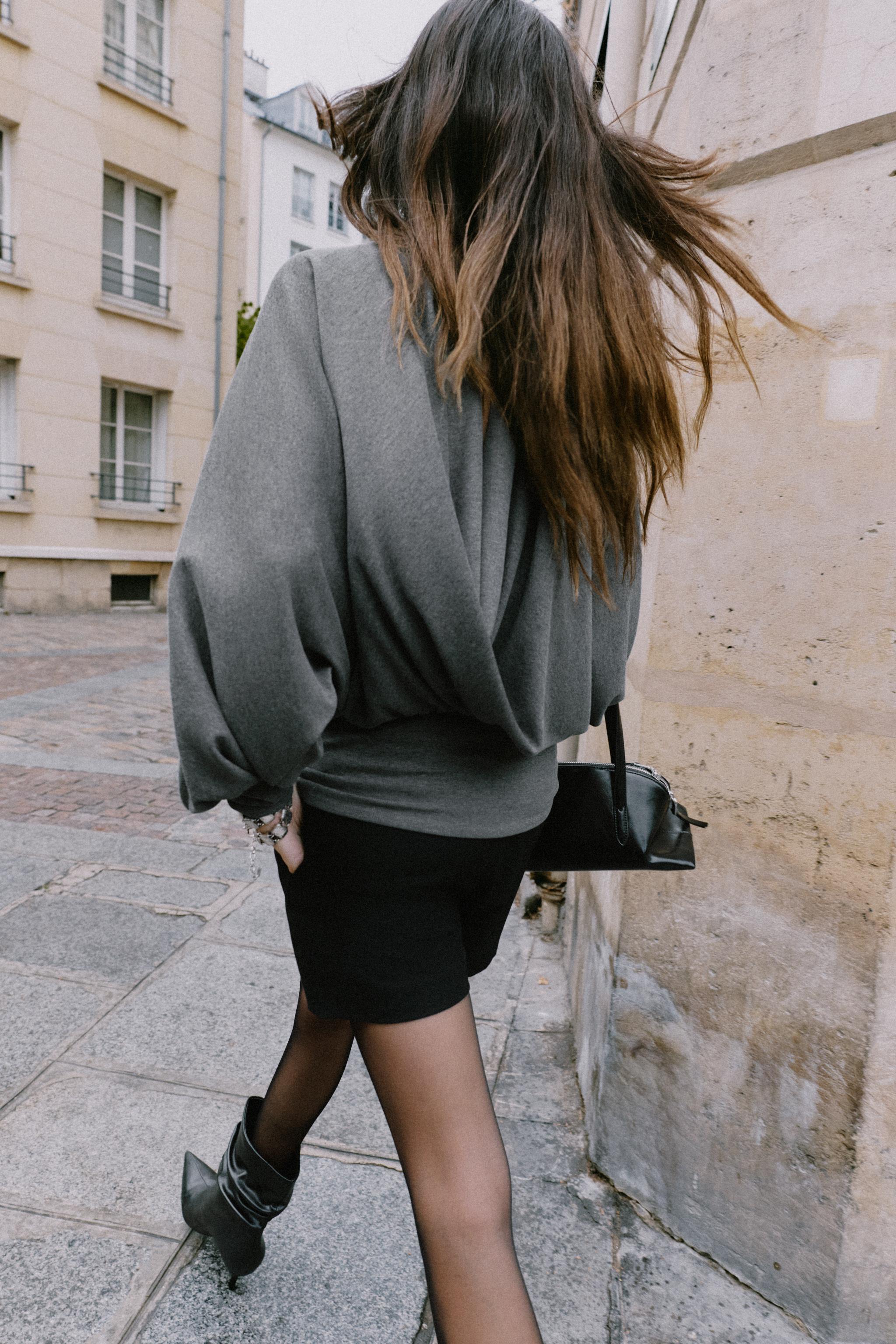 OPEN-BACK TOP