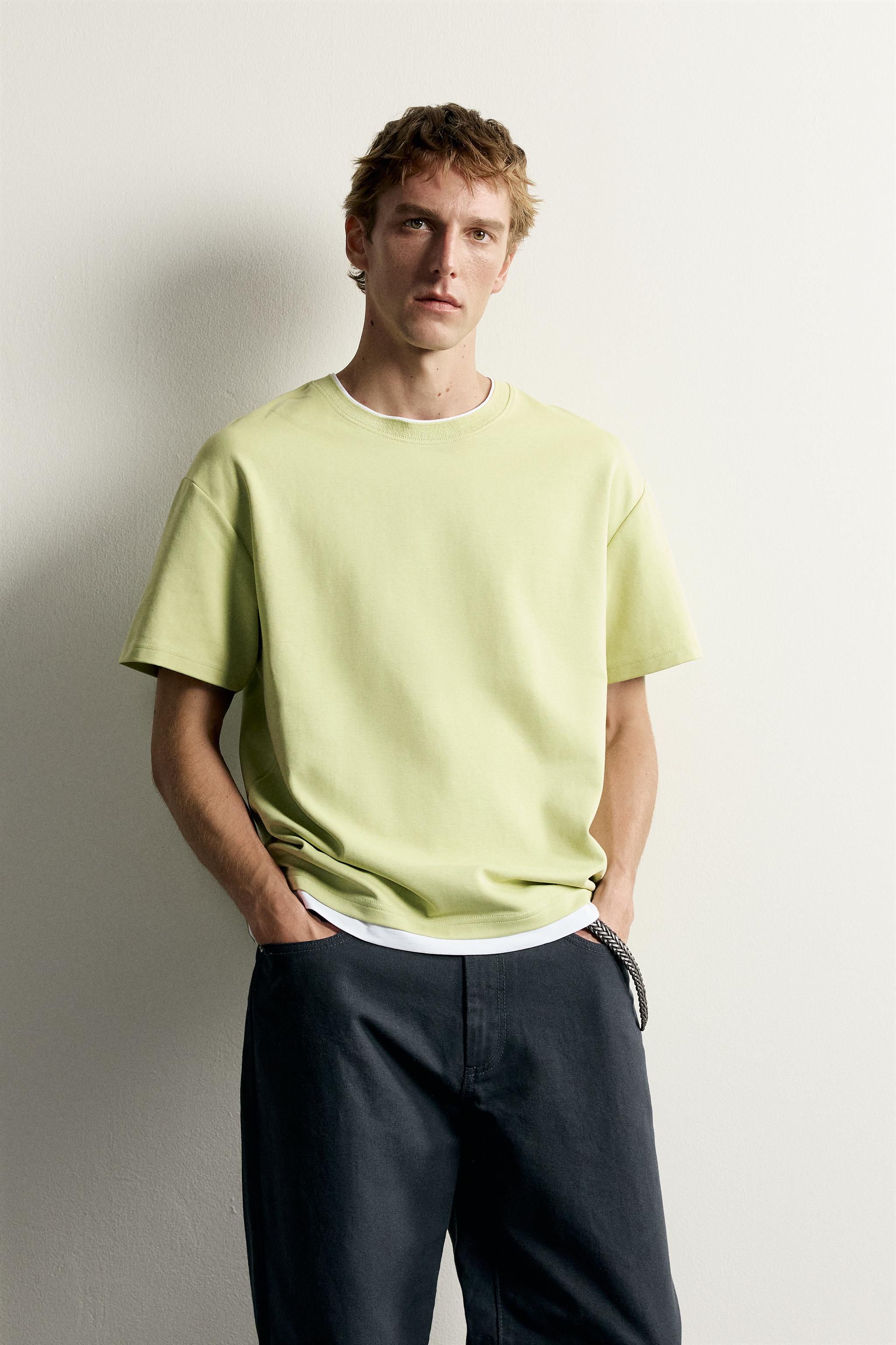 RELAXED-FIT CONTRAST T-SHIRT — Pistachio