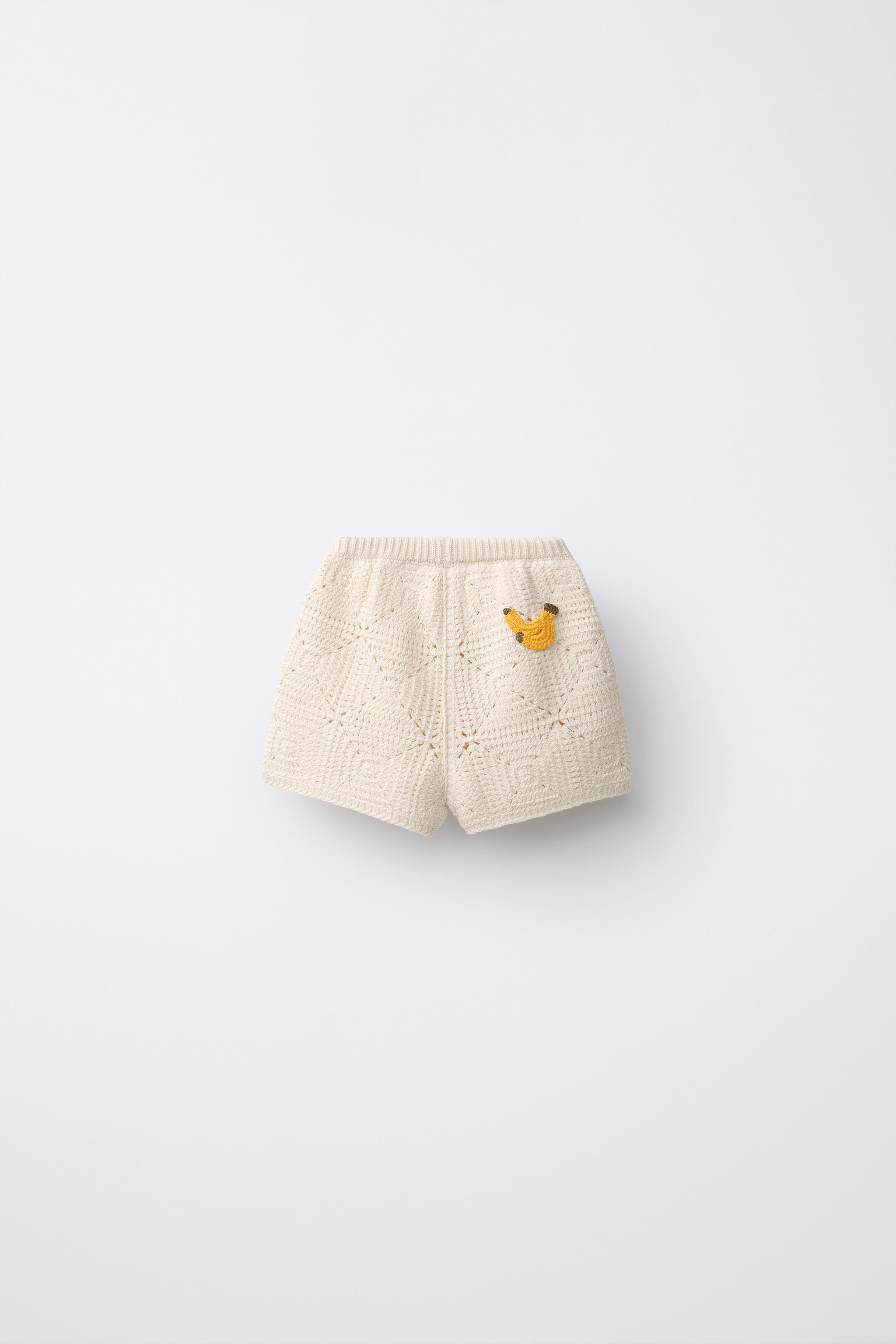 CROCHET KNIT BANANA SHORTS