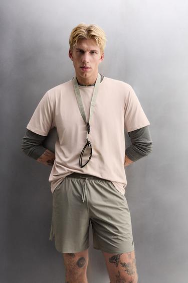 SHORT LÉGER PERFORÉ - Sable de Zara - Image 5