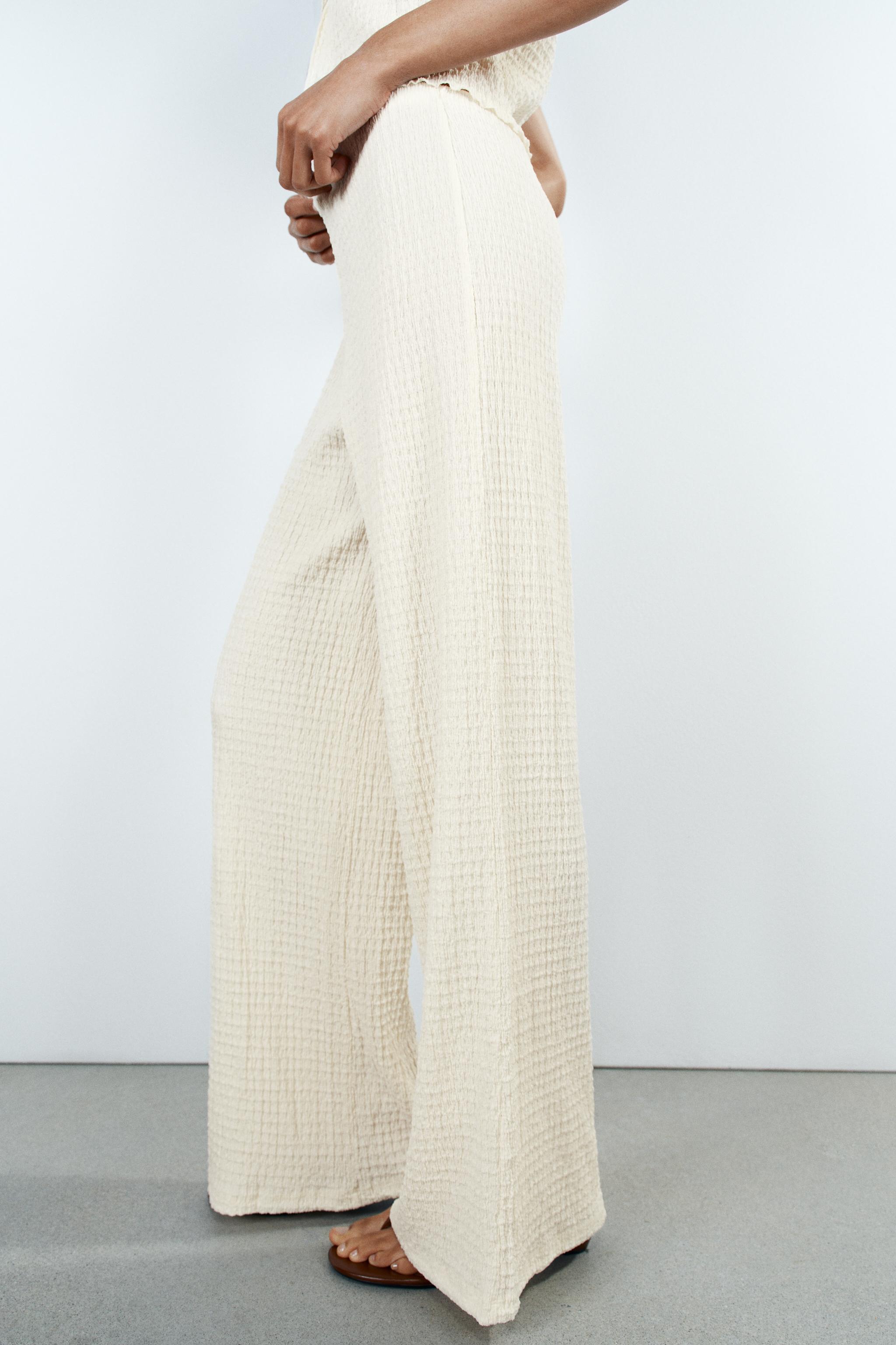 TEXTURED STRAIGHT LEG PANTS - thumbnail 3