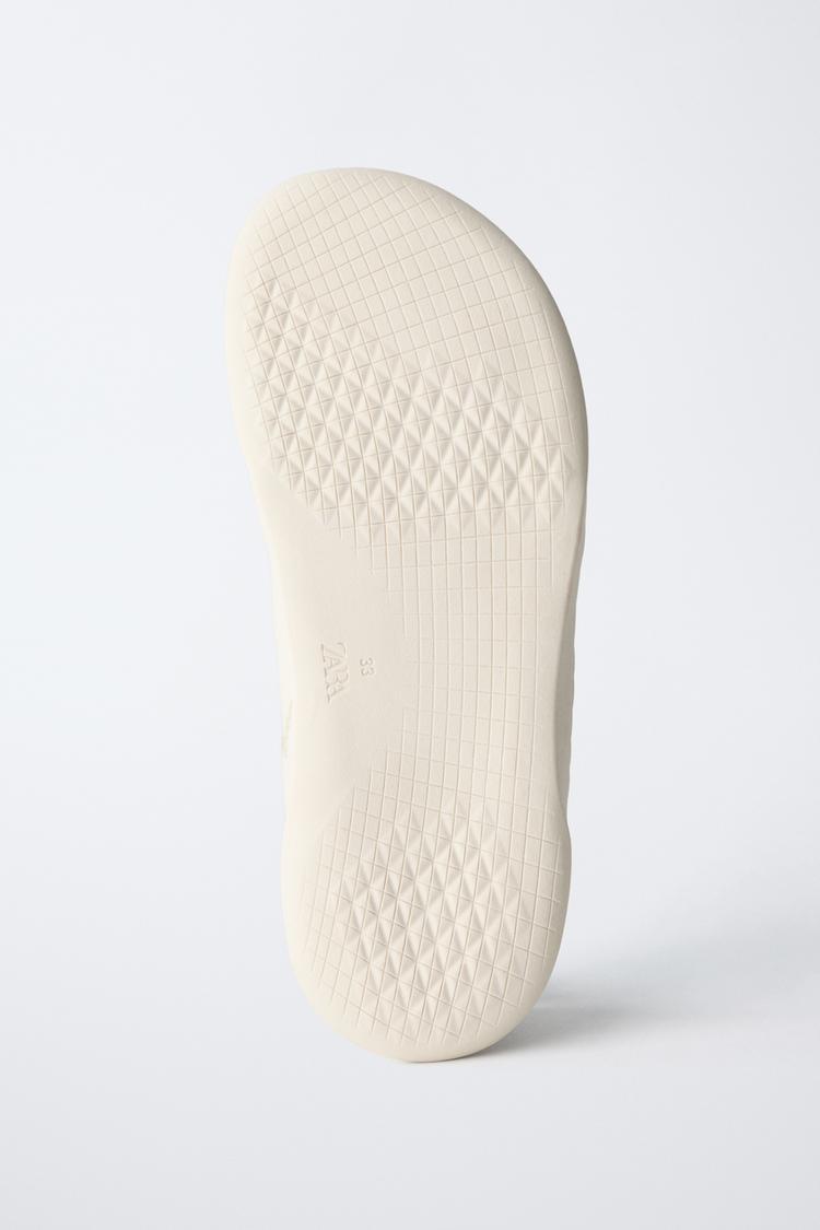 TENIS DE CUERO BAREFOOT 8