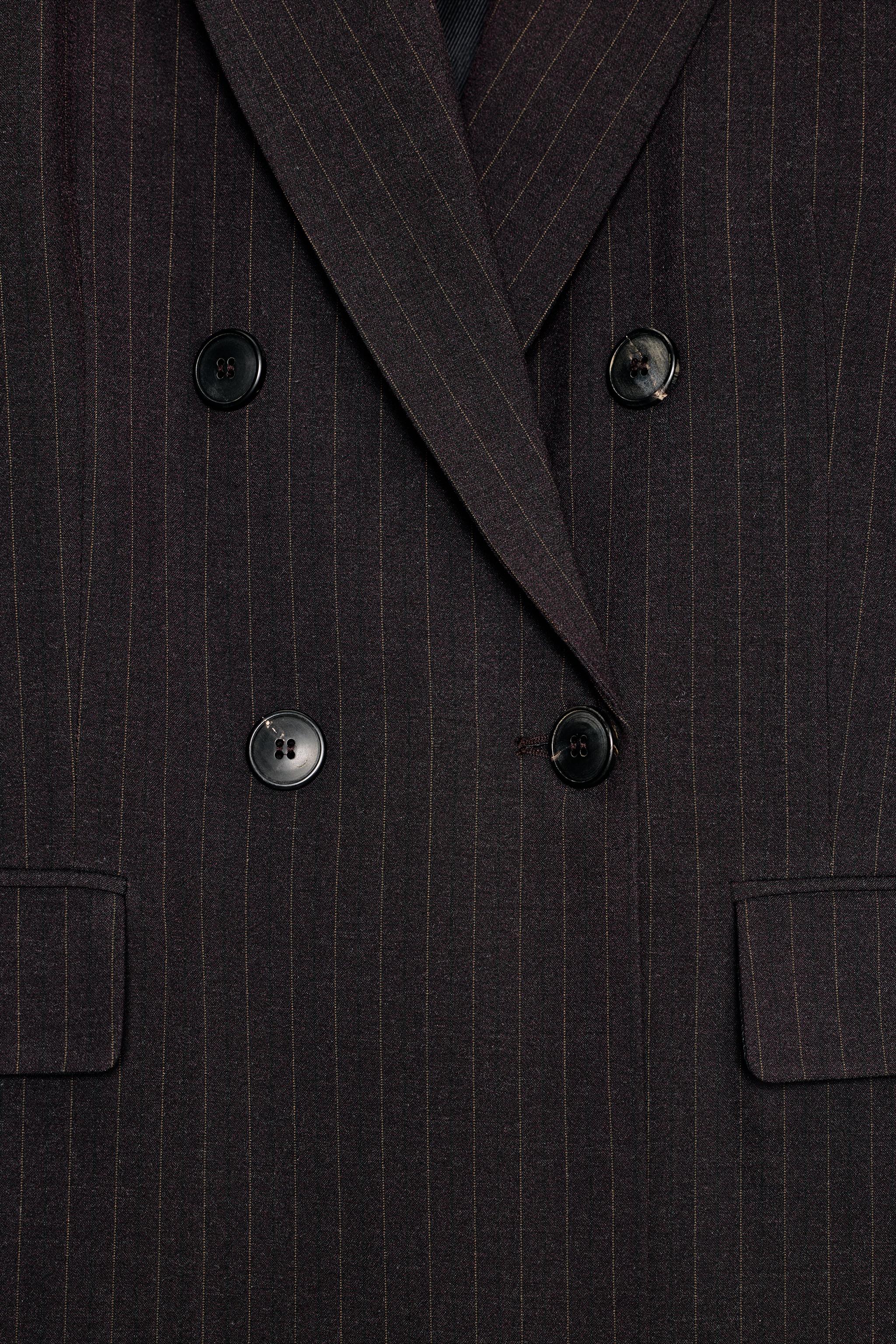 OVERSIZED DOUBLE BREASTED PINSTRIPE BLAZER