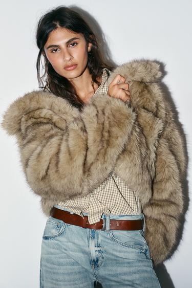SHORT FAUX FUR COAT - Light beige by Zara