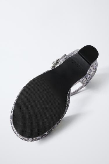 CHAUSSURES À TALONS BRILLANTES CŒURS - Argent de Zara - Image 6