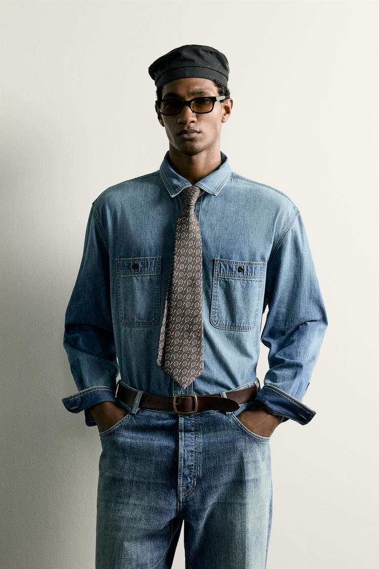 LIGHTWEIGHT WASHED DENIM SHIRT