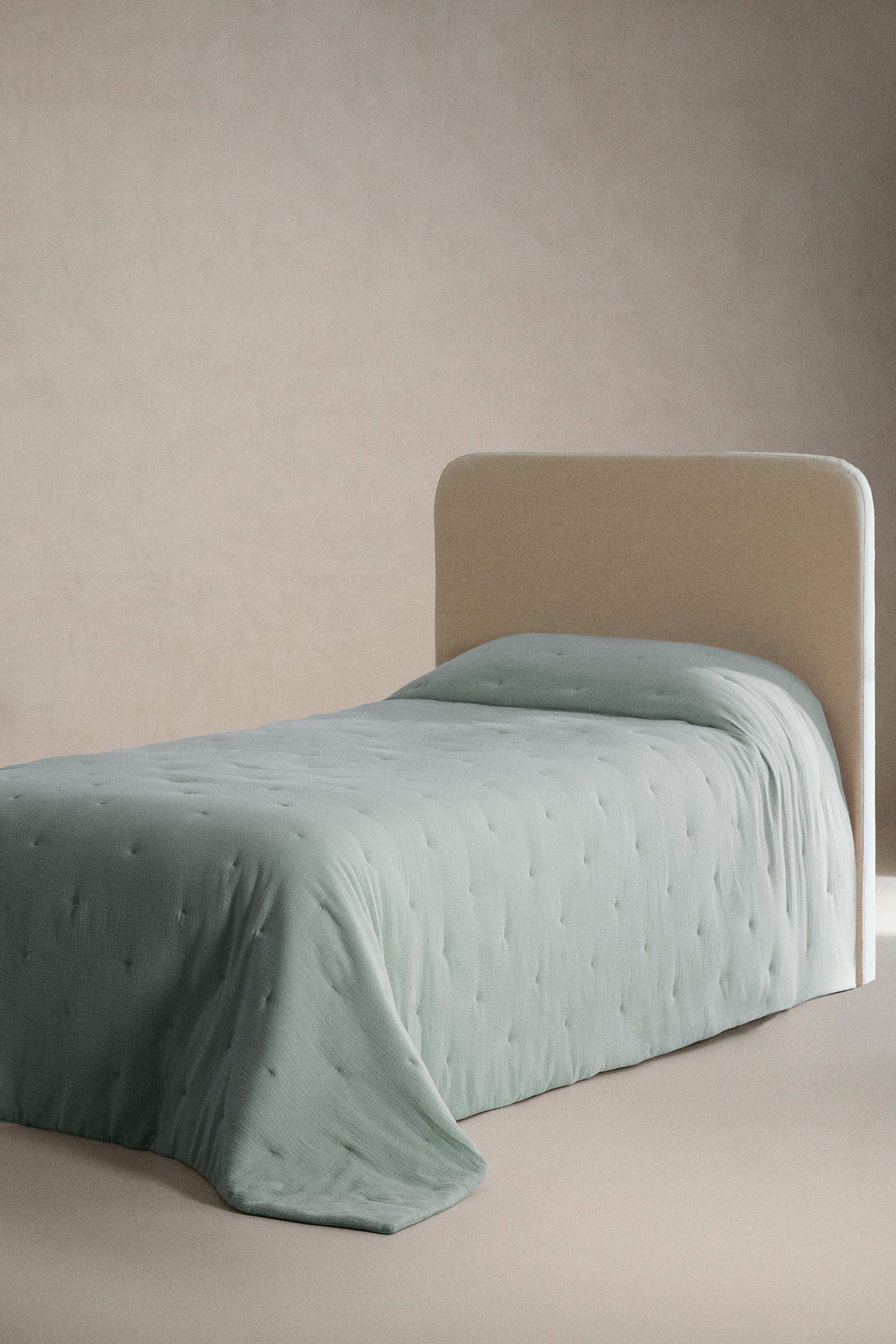 ベッドリネン ベッドカバー | ベッドスプレッド | ZARA 日本