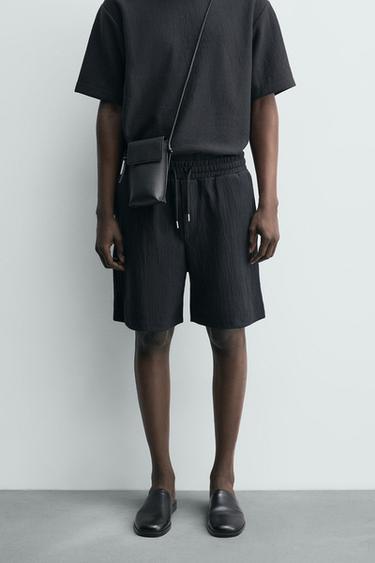 برمودا رياضي هيكلي - أزرق / صلب by Zara