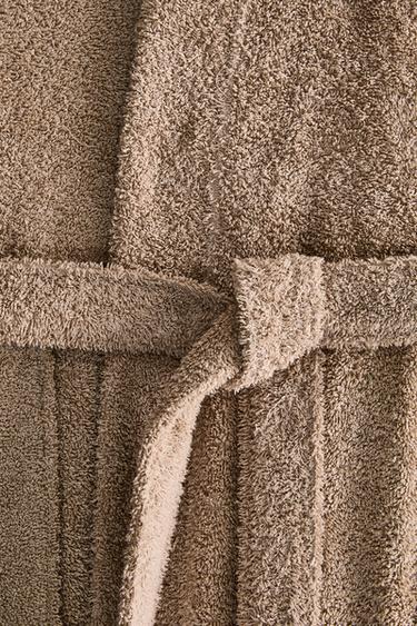 HIGH QUALITY COTTON BATHROBE (420 GXM²) - Dark beige by Zara