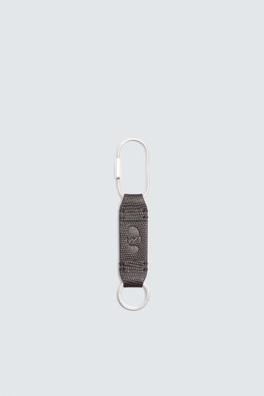 Zara CARABINER LEATHER KEYCHAIN - Brown