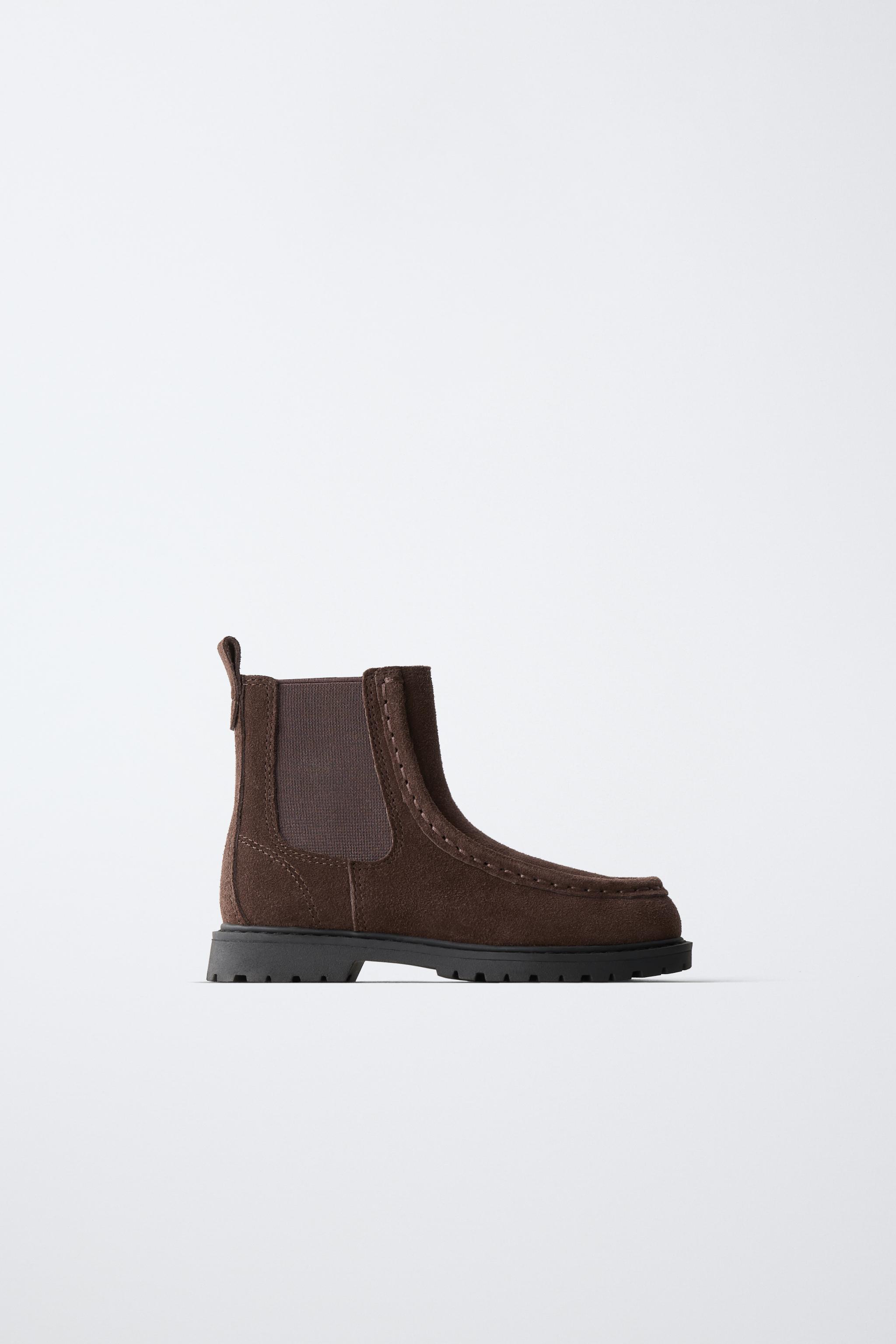 LEATHER CHELSEA BOOTS — Brown