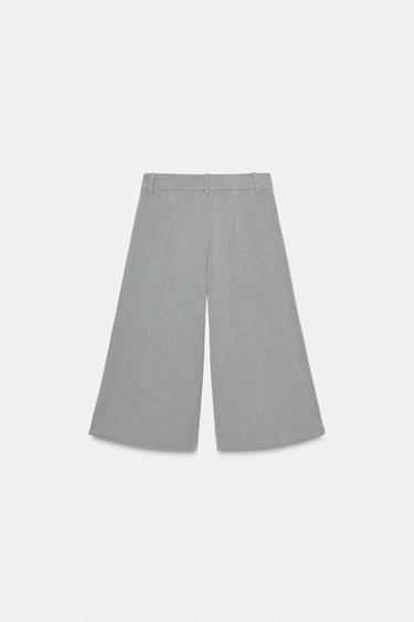 SHORT LONG À PINCES - Gris perle de Zara - Image 5