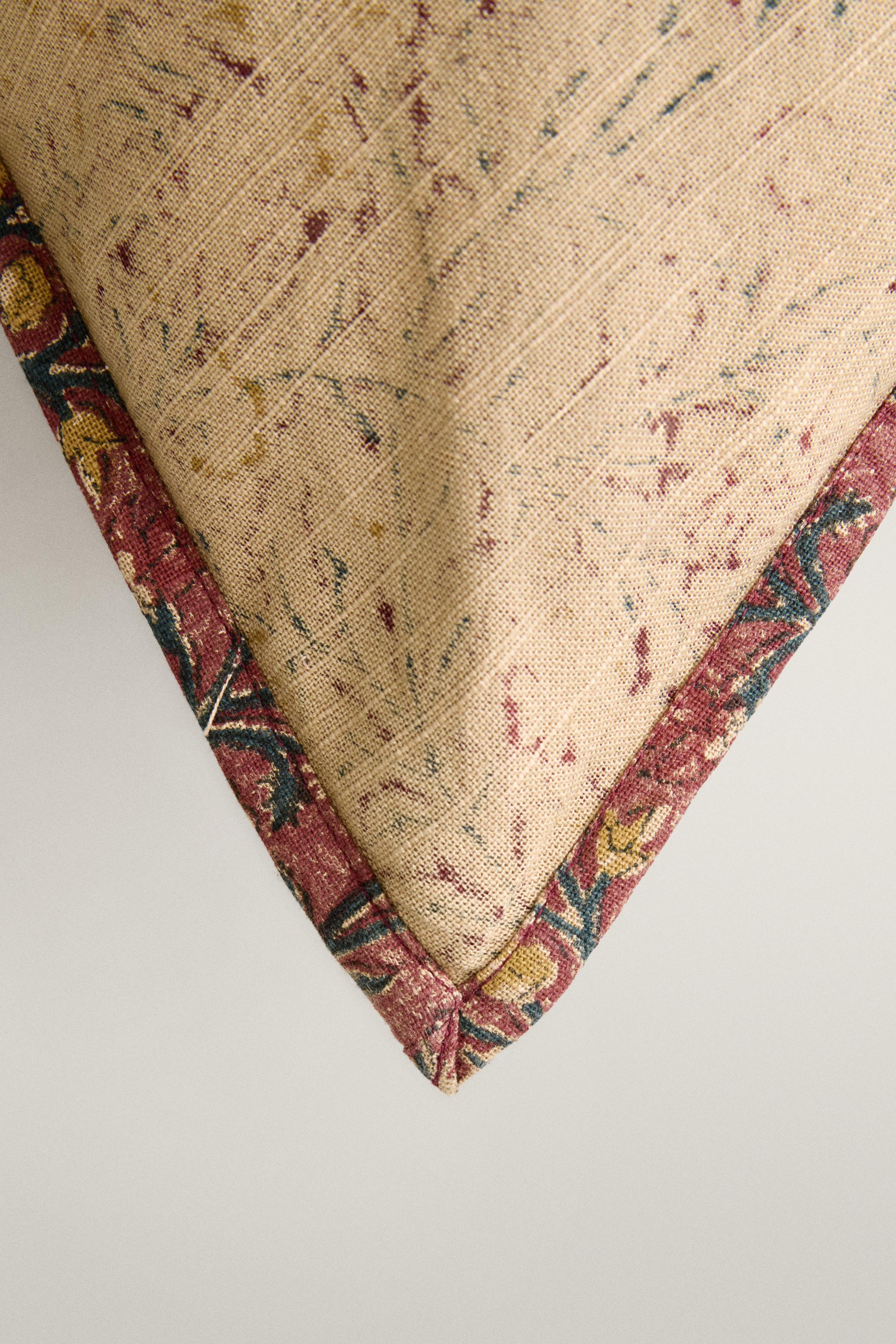 BLOCK PRINT CUSHION COVER — Burgundy