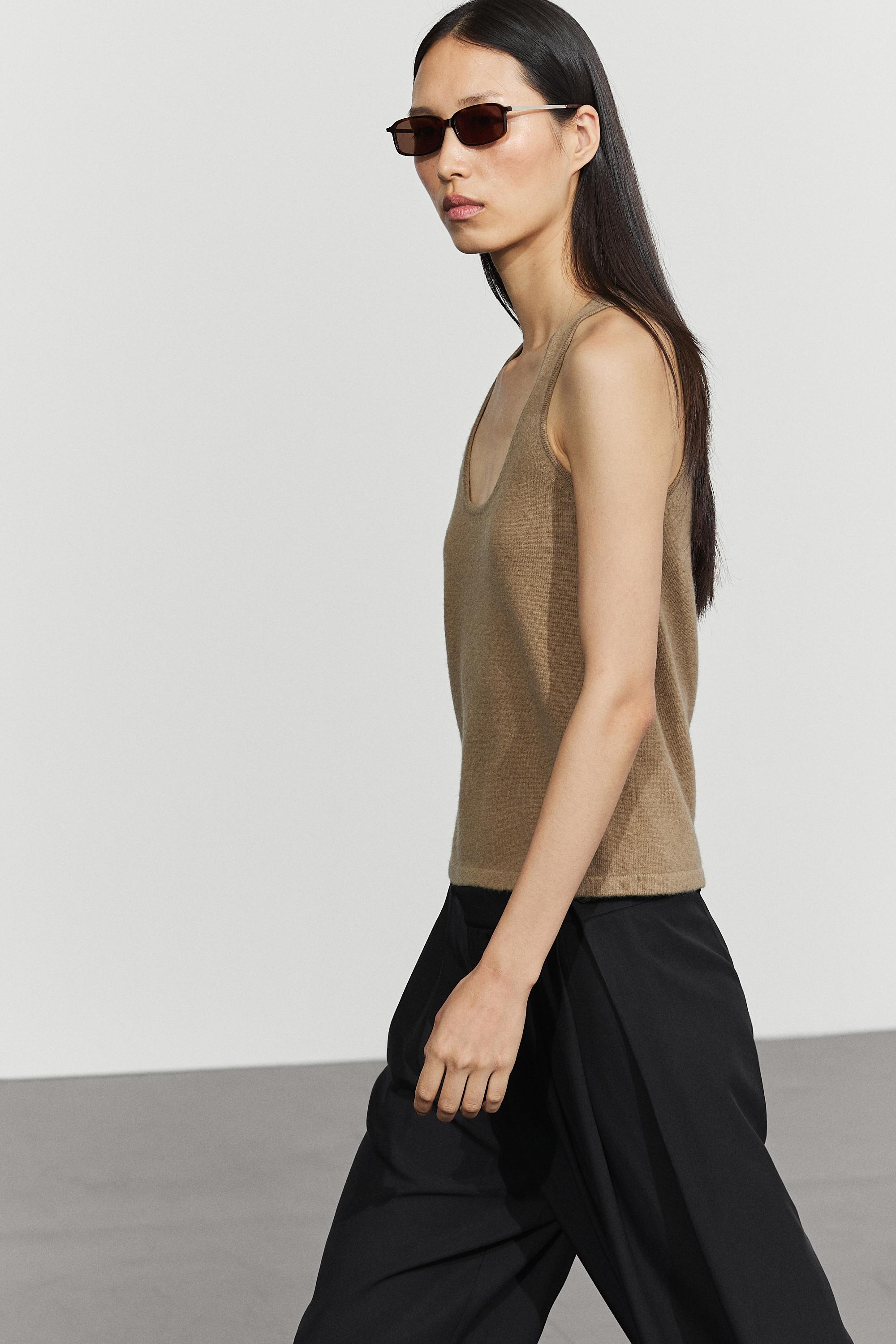 Wool blend knit round neck top — Greenish