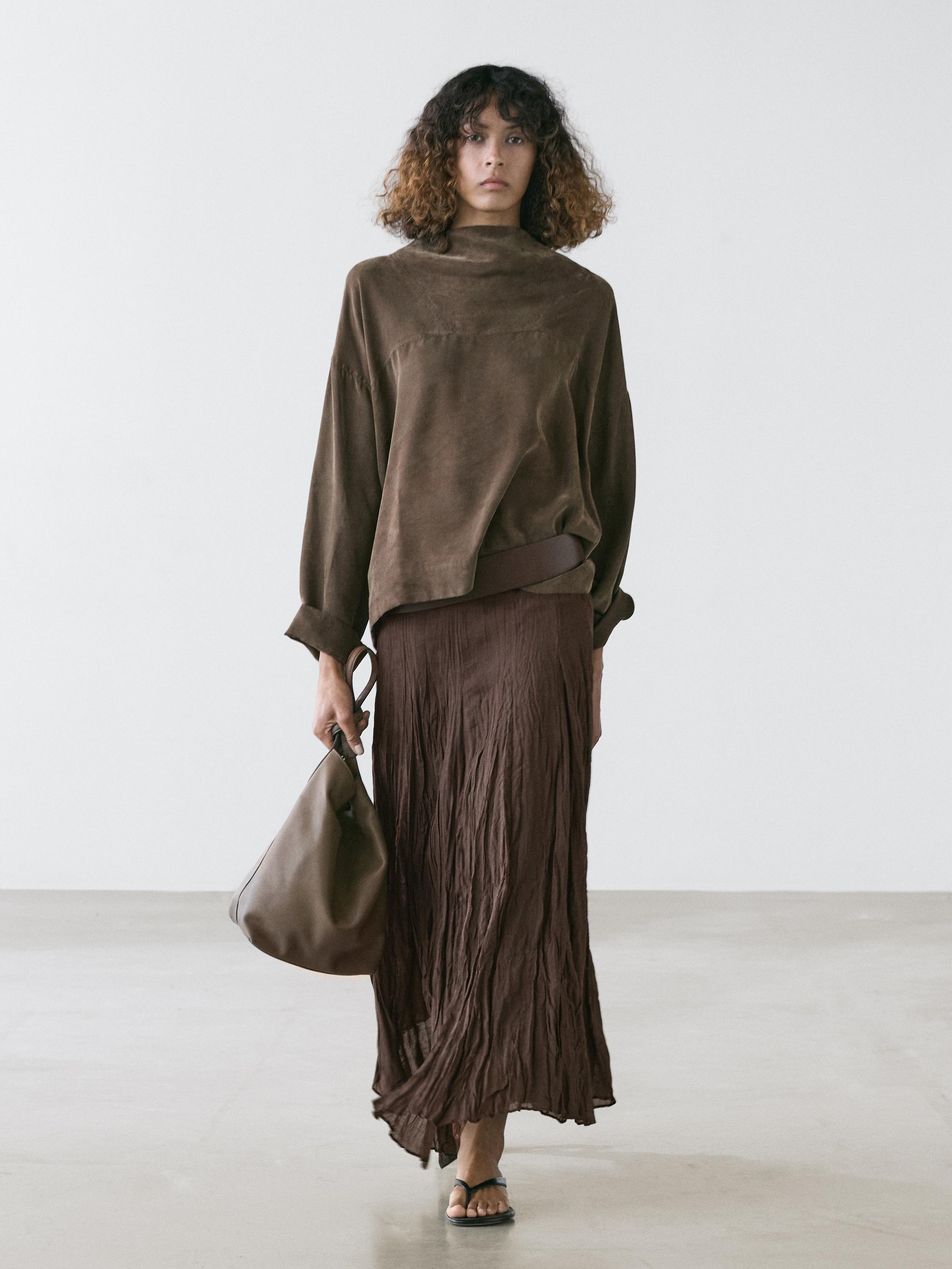 Flowing godet midi skirt