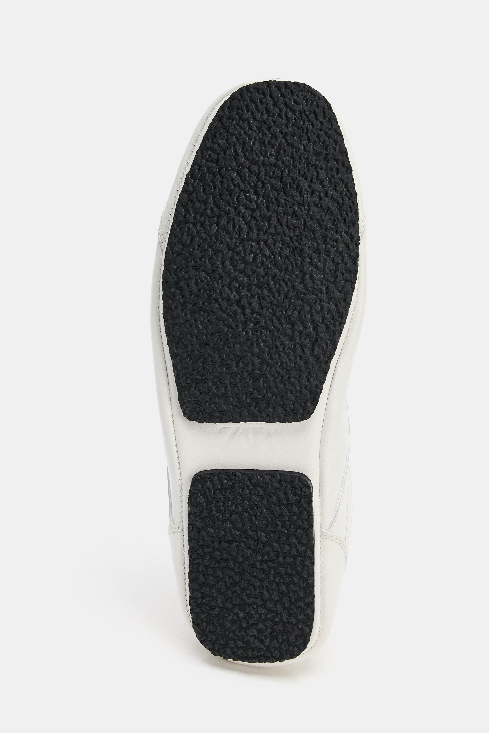 DERBYS EN CUIR