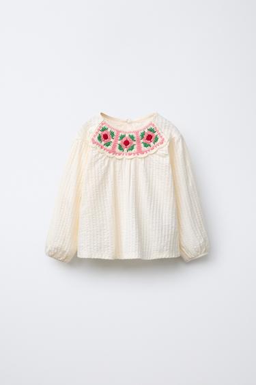 BLUSA COM TEXTURA DE FLORES EM CROCHÊ - Cru da Zara