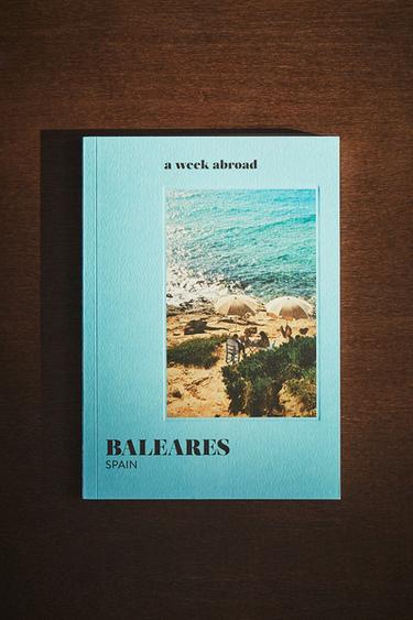 BUCH „A WEEK ABROAD“ BALEAREN - Blau von Zara - Bild 0