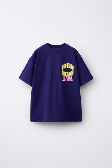 CAMISETA ESTAMPADO RELIEVE - Morado Oscuro de Zara