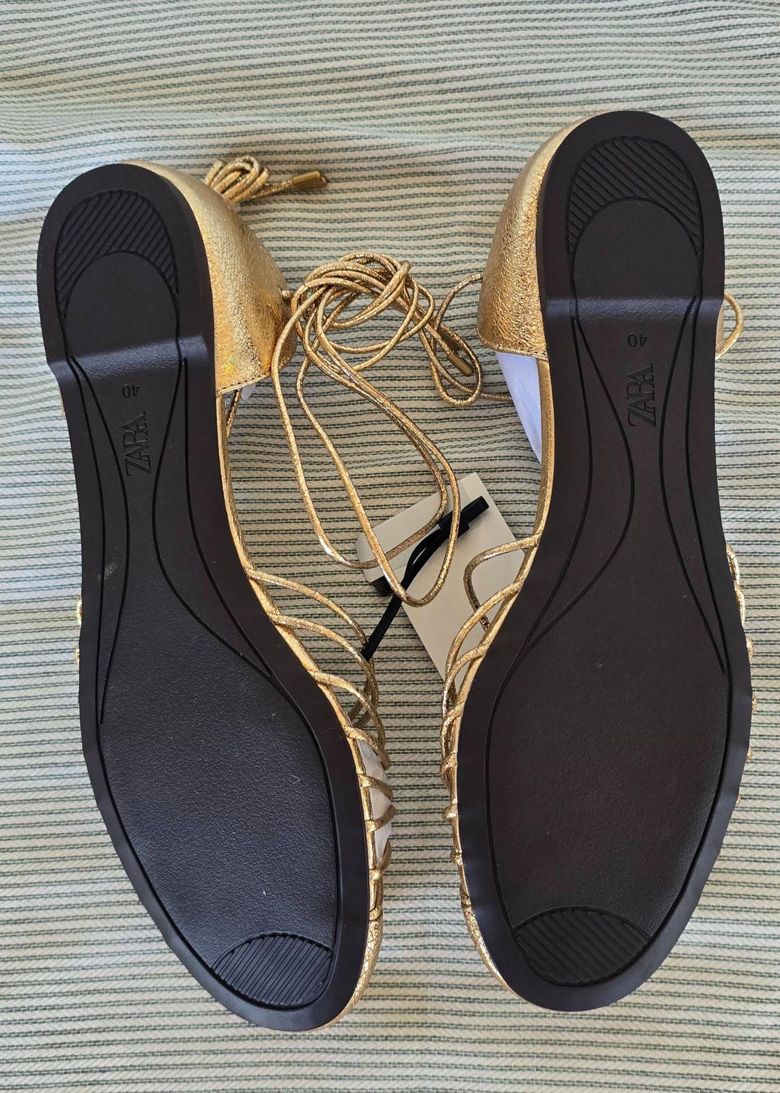 METALLIC-EFFECT LACE-UP CAGE SANDALS - Image 3
