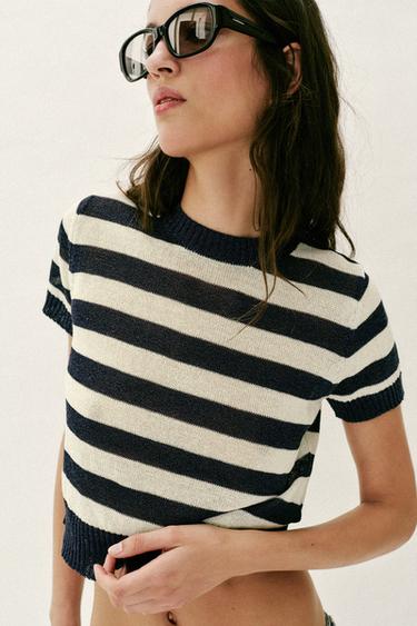 TOP EN MAILLE À MANCHES COURTES - rayures de Zara - Image 4
