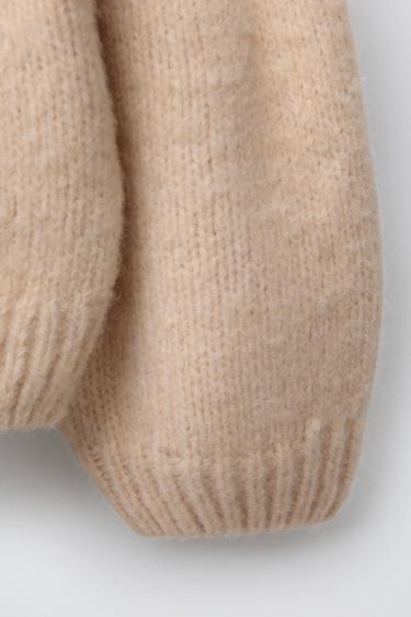 PULL EN MAILLE JACQUARD À CŒURS - Écru de Zara - Image 3